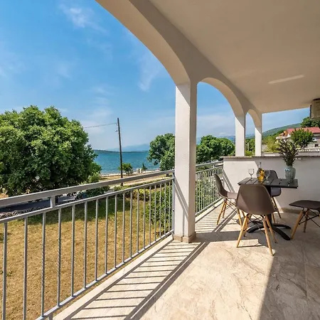 Apartamento Dupor Gornji Karin