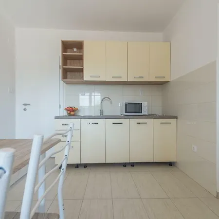 Dupor Apartment Gornji Karin