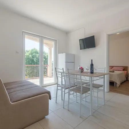 Dupor Apartment Gornji Karin
