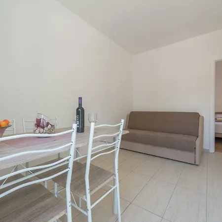 Dupor Apartment Gornji Karin