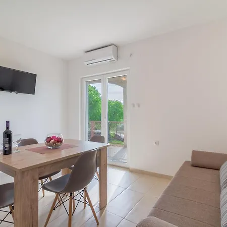 Dupor Apartment Gornji Karin
